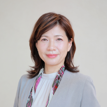 井上 智美